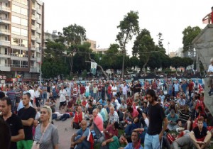 ANTALYA VALS KARALOLU NDAN MEYDANLARI TERK ETMEYN ARISI