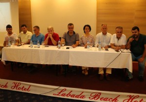 AK PART KONYAALTI LE TEKLATI LABADA BEACH OTEL DE TOPLANDI