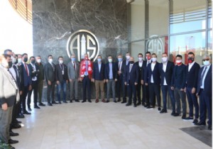 Antalyaspor Olaan Kurulunda Mustafa Ylmaz Tek Listeyle Ynetimde