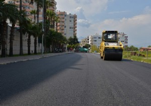 KONYAALTI NIN 2015 YILI HEDEF 15 KLOMETRE SICAK ASFALT