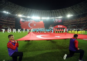 TRKYE FUTBOL FEDERASYONU NDAN ANTALYA YA TEEKKR