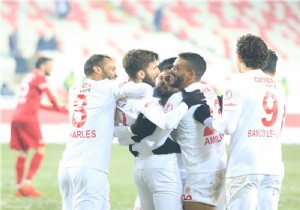 Antalyasporumuz  Ziraat Trkiye Kupas Yar Finalde