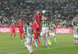 Antalyaspor Konya Deplasmann dan 1 Puanla Dnd  . Skor : 2-2