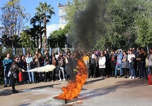 Akdeniz niversitesinde Yangn Tatbikat