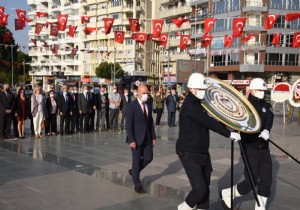 KKTC  kuruluunun 38. Yl in Antalya da Grkemli Tren