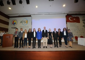 Antalya Kadın Yoksulluğu Çalıştayına İlgi Büyük Oldu