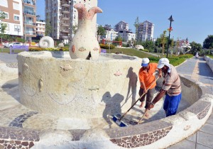 MURATPAADAN PARKLARDAK HAVUZLARA BAKIM