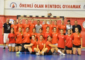 PAANIN MELEKLER YEN SEZON HAZIRLIKLARINI SRDRYOR