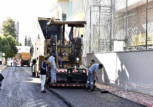 Kzltoprak Mahallesinde Yol Yenileme almalar