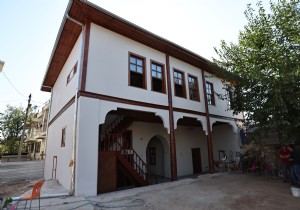 Balbeydeki Devlet Konuk Evi Mahallenin Geleceini Deyitirecek