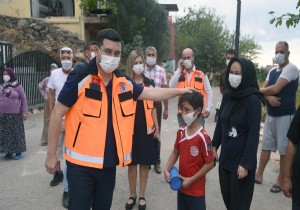 Bakan Ttnc ocuklarn stediini Yapyor