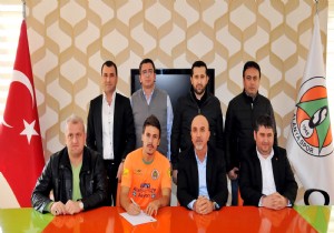 ALANYASPOR KEREM CAN I RENKLERNE BALADI