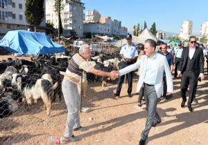 UYSAL DAN KURBAN SATICILARINA ZYARET