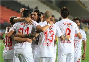 Antalyasporumuz Antep Manda Yenilmezlik Serisini 11 Maa kard