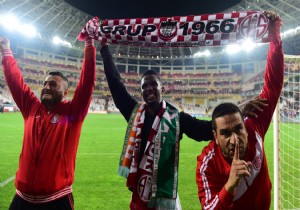 ANTALYASPOR BURSA YI 3 GOLLE GET