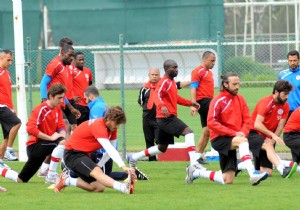 KRALIK FUTBOLCULAR ANTALYASPOR A DNYOR