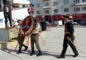 ​KORKUTEL DE ZAFER BAYRAMI KUTLANDI