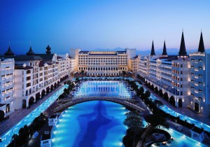 MARDAN PALACE OTEL N FESH DAVASI ERTELEND