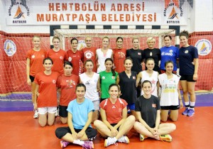 AMPYON MELEKLER LGE HAZIR