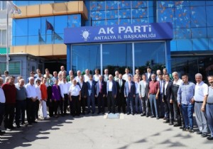 AKP Genel Bakanvekili Yldrm dan Avrupallara Antalya Daveti