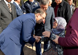 VAL TRKER DEN EHT ASTEMENN ALESNE TAZYE ZYARET