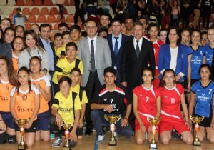 DEMRE DE VOLEYBOL LEN SONA ERD