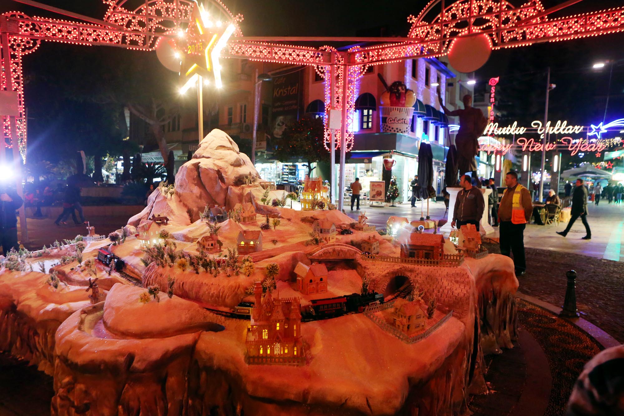 antalya yılbaşı ile ilgili görsel sonucu